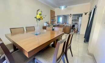 Imagem: Casa para aluguel, 6 quartos, 3 suítes