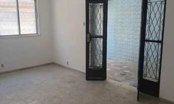 Imagem 6: EXCELENTE CASA PARA FINS COMERCIAS EM VILA VALQUERE