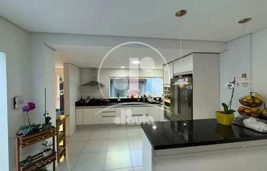 Imagem 4: Sobrado para aluguel, 4 quartos 4 suítes Jardim Bela Vista em Santo André/SP