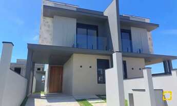 Imagem 4: Casa à venda Financiával 4 DORMITÓRIOS, sendo 3 suítes, no Jardim do Campeche em Florianóp