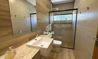 Imagem 7: Casa de alto padrão com 5 quartos no Condomínio Portal do Igarapé em Igarapé - MG