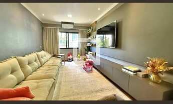 Imagem: Casa à Venda - Alphaville, 4 Quartos, 533