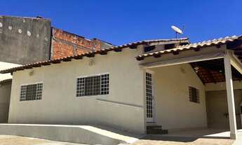 Imagem 2: Alugo casa em Arniqueira - 130 m² de área construída, 2 suítes, localização privilegiada