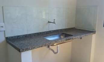 Imagem 2: Aluga se casa com 1 quarto,sala, cozinha conjugada, área de serviço, garagem para moto.