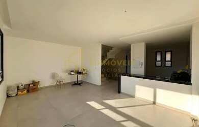 Imagem 6: Exclusividade em Morada de Laranjeiras! Casa triplex com design moderno