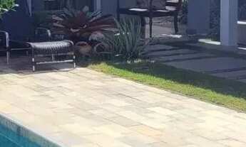 Imagem 2: Imóvel para venda tem 260 metros quadrados com 3 quartos em Buraquinho - Lauro de Freitas