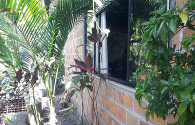 Imagem 5: Vendo essa casa Casa com 1 dormitório