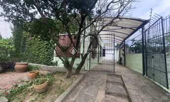 Imagem 2: Casa com 2 quartos, 3 vagas, no Bairro Chacara das Pedras