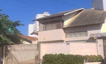 Imagem: Sobrado excelente perto de tudo