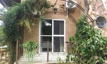 Imagem 6: Sobrado, cond. fechado Vaga Fogo, área 3.466 m2, 3 quartos, pomar, canil, arborizadaPirenó