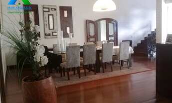 Imagem 2: CASA COM 04 SUÍTES NO BAIRRO BANDEIRANTES, SALAS AMPLAS, 1.000 M² DE TERRENO, ÁREA DE LAZE