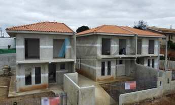 Imagem 4: EXCELENTES SOBRADOS 03 DORMITÓRIOS NO MARACANÃ EM COLOMBO