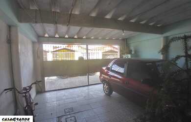 Imagem 3: Casa para venda possui 83 metros quadrados com 3 quartos em Maracanã - Praia Grande - SP