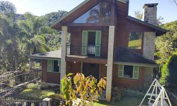 Imagem: Casa de condomínio para venda possui 320