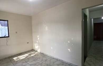 Imagem 3: Casa com 2 Quartos para Alugar - Vila Assunção - Regente Feijó/SP