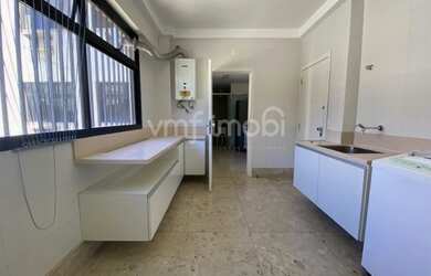 Imagem 2: Apartamento para aluguel tem 180 metros quadrados com 3 quartos em Praia do Canto - Vitóri