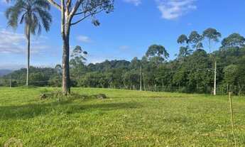 Imagem 2: CONDOMÍNIO RESIDENCIAL DUQUESA DE CHARTRES, terreno diferenciado, totalmente plano, em con