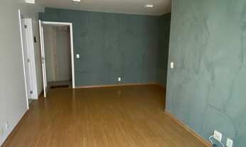 Imagem 3: Apartamento para venda possui 80 metros quadrados com 2 quartos em Icaraí - Niterói - RJ