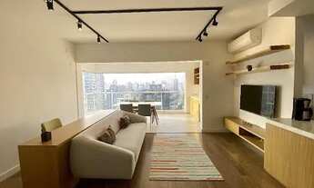 Imagem 2: Apartamento com 1 suíte, mobiliado, porteira fechada, varanda gourmet, lazer completo, bro