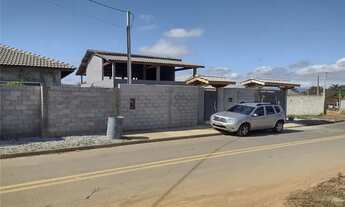 Imagem 2: Casa com 4 dormitórios sendo 1 suíte à venda, A/T 503,71m² e A/C 288,55m² por R$ 690.000,0