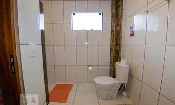 Imagem 2: Apartamento para Aluguel - São João do Rio Vermelho, 2 Quartos, 60 m2