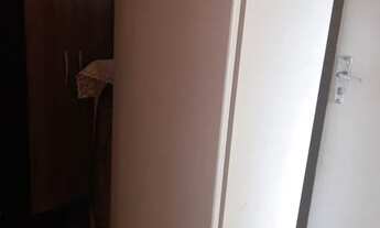 Imagem 3: Quarto mobiliado