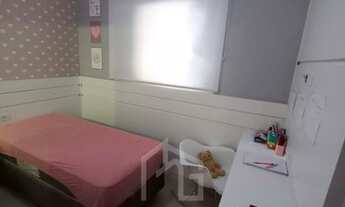 Imagem 7: Casa em Rua pública jacareí