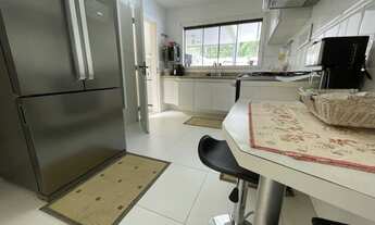 Imagem 6: Belíssima casa em condomínio fechado toda moderna e reformada