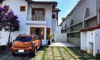 Imagem 2: Casa com 3 dorms / 1suíte, área gourmet -Cond. Quinta da Beloura