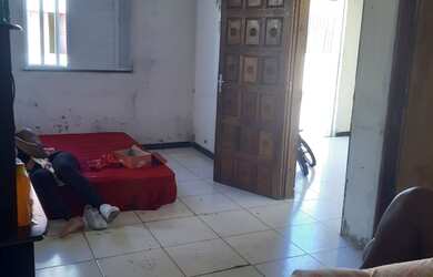 Imagem 4: VENDO ESSA CASA EM RUA PÚBLICA VALOR 70 MIL