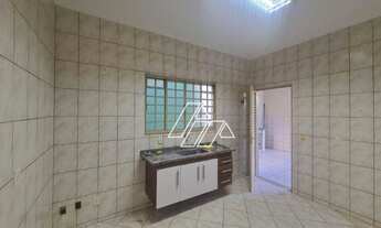 Imagem 7: Casa com 3 dormitórios para alugar por R$ 2.500,00/mês - Jardim Parati - Marília/SP