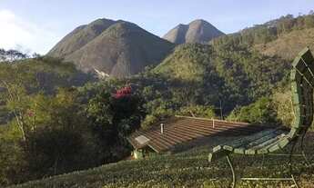 Imagem 2: Casa para venda possui 450 metros quadrados com 5 quartos em Itaipava - Petrópolis - RJ