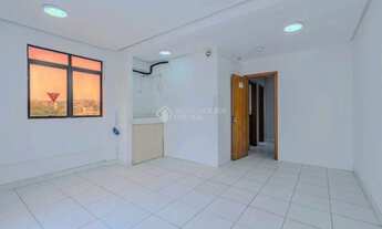 Imagem 4: Sala comercial em cobertura na Av. Getulio Vargas com vaga escriturada e portaria