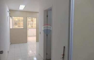 Imagem 9: Oportunidade Única! Sala 41m² para escritório ou área de saúde em Caminho das Árvores