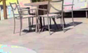 Imagem: Sobrado a venda com piscina na praia de