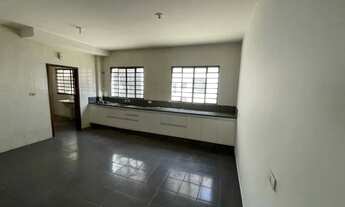 Imagem 7: Sobrado com 3 quartos para alugar por R$ 2700.00, 140.00 m2 - ZONA 07 - MARINGA/PR