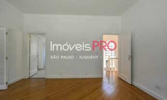 Imagem 5: Sobrado residencial reformado com três dormitórios no coração do Jardim Europa