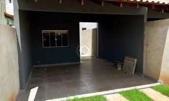 Imagem 2: CASA COM TERRENO AMPLO