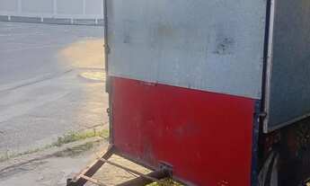 Imagem 7: Trailer vendo ou aceito oferta de outras coisas!