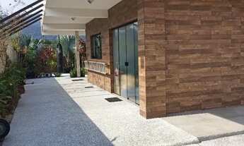 Imagem 4: Casa Moderna e Luxuosa à Venda em Ubatuba!