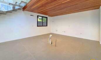 Imagem 4: Casa financiável com 4 dormitórios à venda no Campeche - Florianópolis/SC