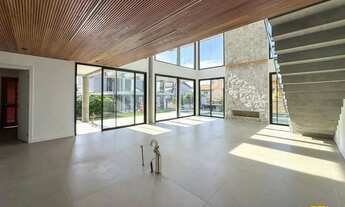 Imagem 7: Casa financiável com 4 dormitórios à venda no Campeche - Florianópolis/SC