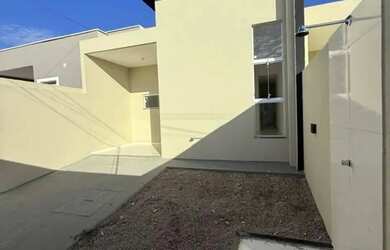 Imagem 4: CASA DE 78 M² COM 2 QUARTOS POR R$ 195.000,00