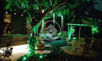 Imagem 3: Casa à venda, 395mts de construção, 4 quartos sendo 2 suítes, Jacuzzi, Alphaville codigo