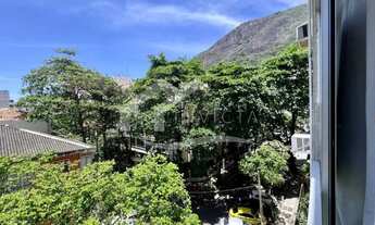 Imagem 2: Super Reformado no Bairro Peixoto . 2 Quartos, 65m²