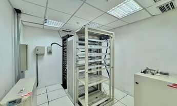 Imagem 6: Escritório para aluguel e venda possui 300 metros quadrados em Vila Nova Conceição - São P