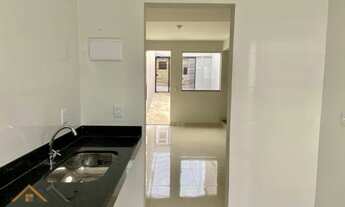 Imagem 6: Casa com 2 quartos e amplo quintal nos fundos à venda, 58 m² por R$ 305.000 - Jardim Leblo