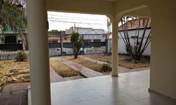 Imagem 4: Casa com Piscina-3 quartos-Completa em armários-St Sul II-Barra do Garças