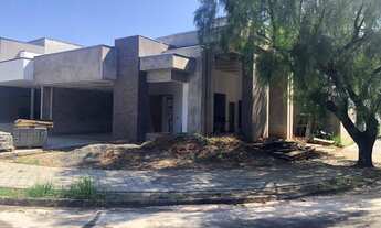 Imagem: Linda casa de esquina Campos do Conde I