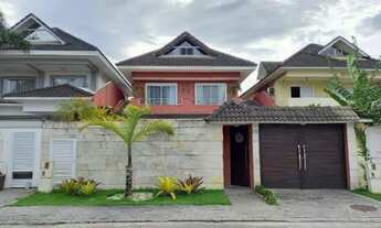 Imagem 3: Casa de condomínio para venda com 270 metros quadrados com 7 quartos